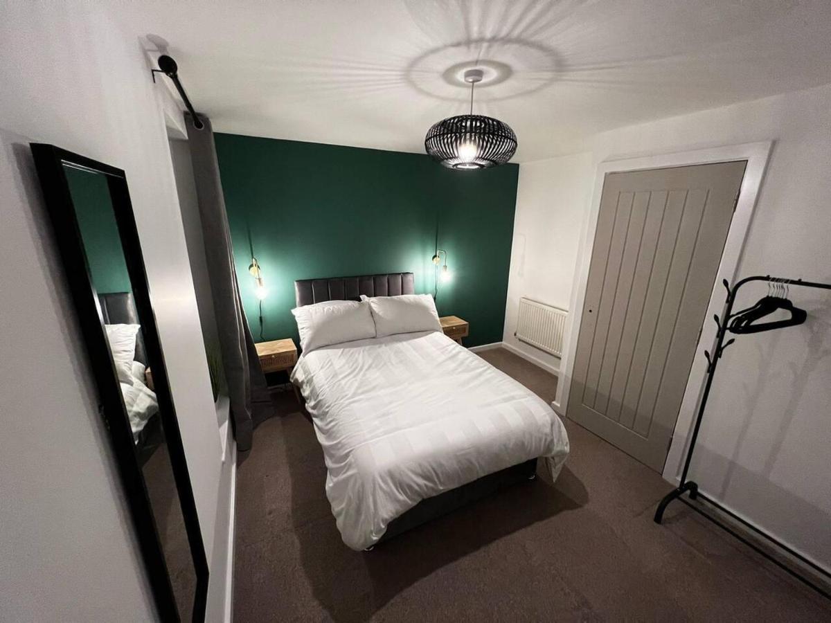 Beautiful 4-Bed House In Lincoln- Close To Centre Buitenkant foto