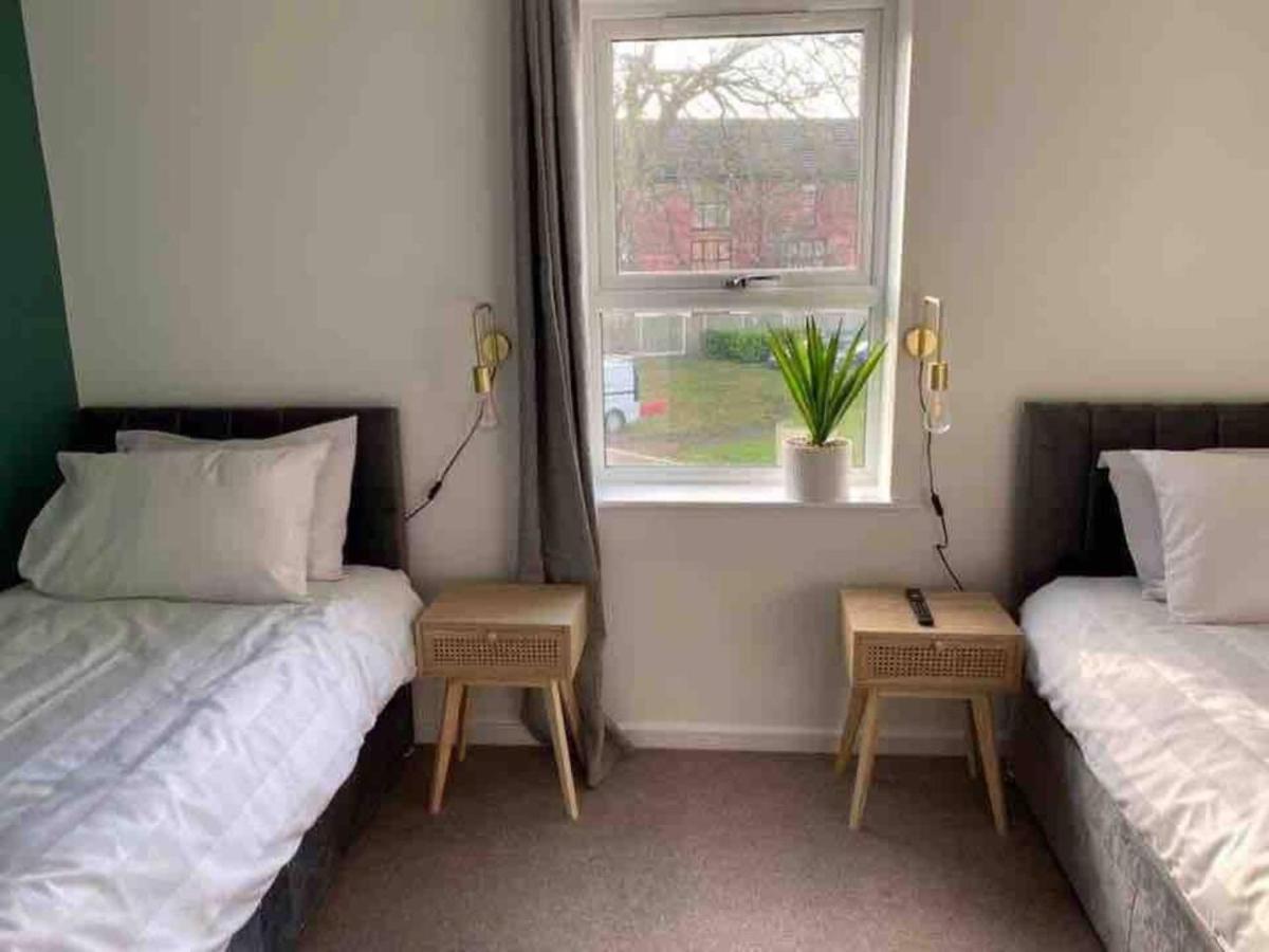 Beautiful 4-Bed House In Lincoln- Close To Centre Buitenkant foto