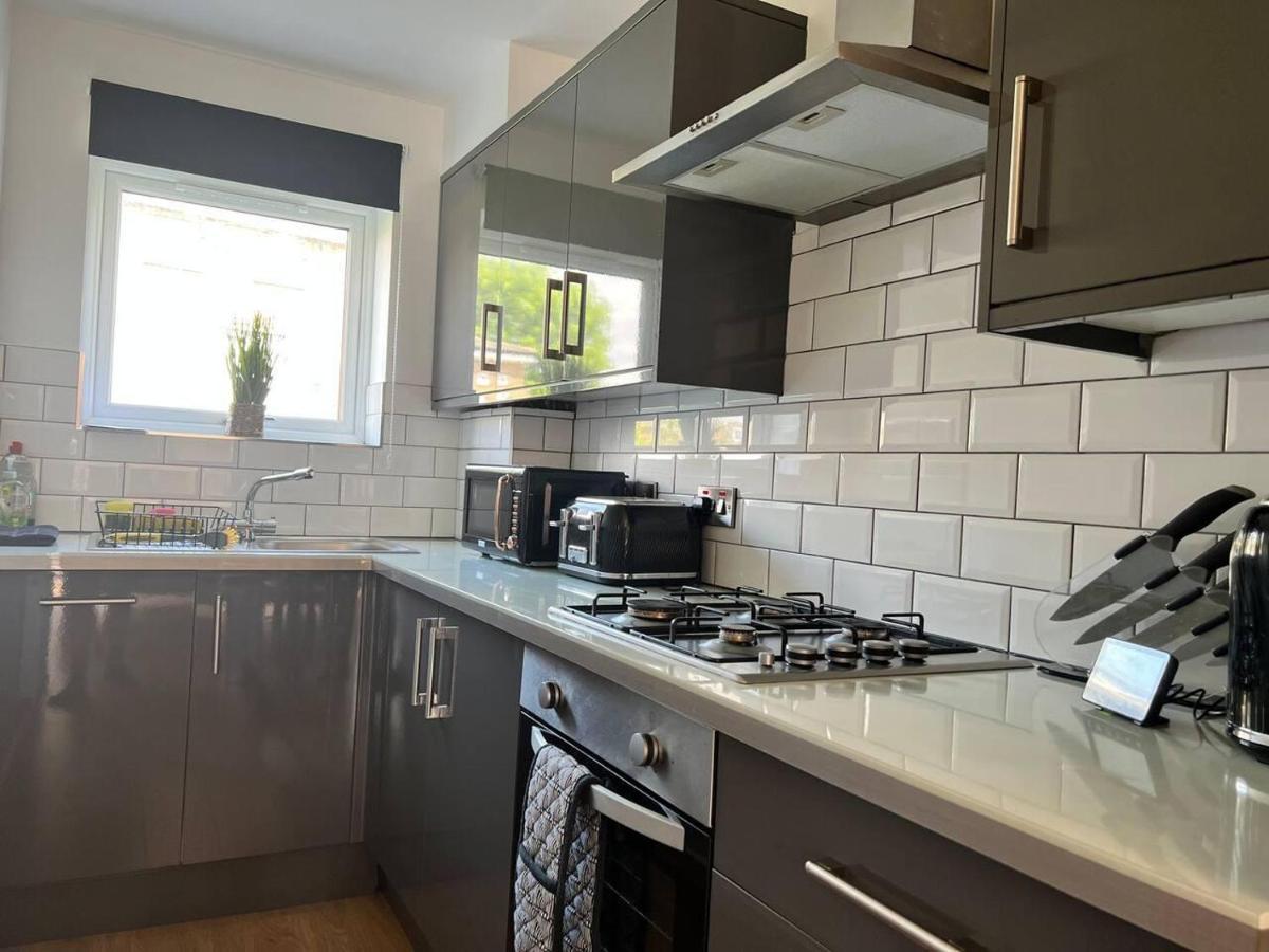 Beautiful 4-Bed House In Lincoln- Close To Centre Buitenkant foto
